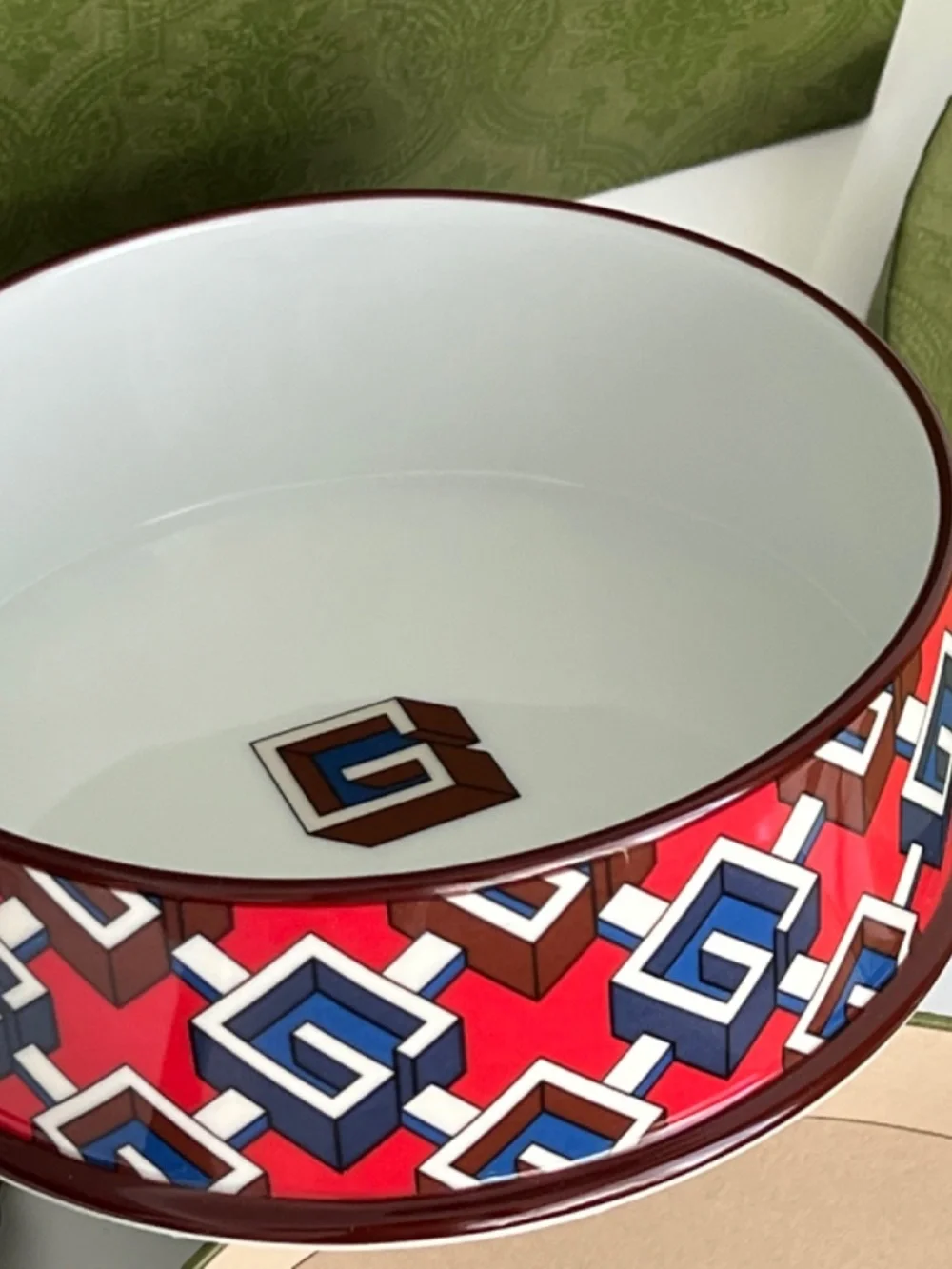Gucci Pet Bowl G Design Porcelain Plate Large Height 2.4 Diameter 7 New $650